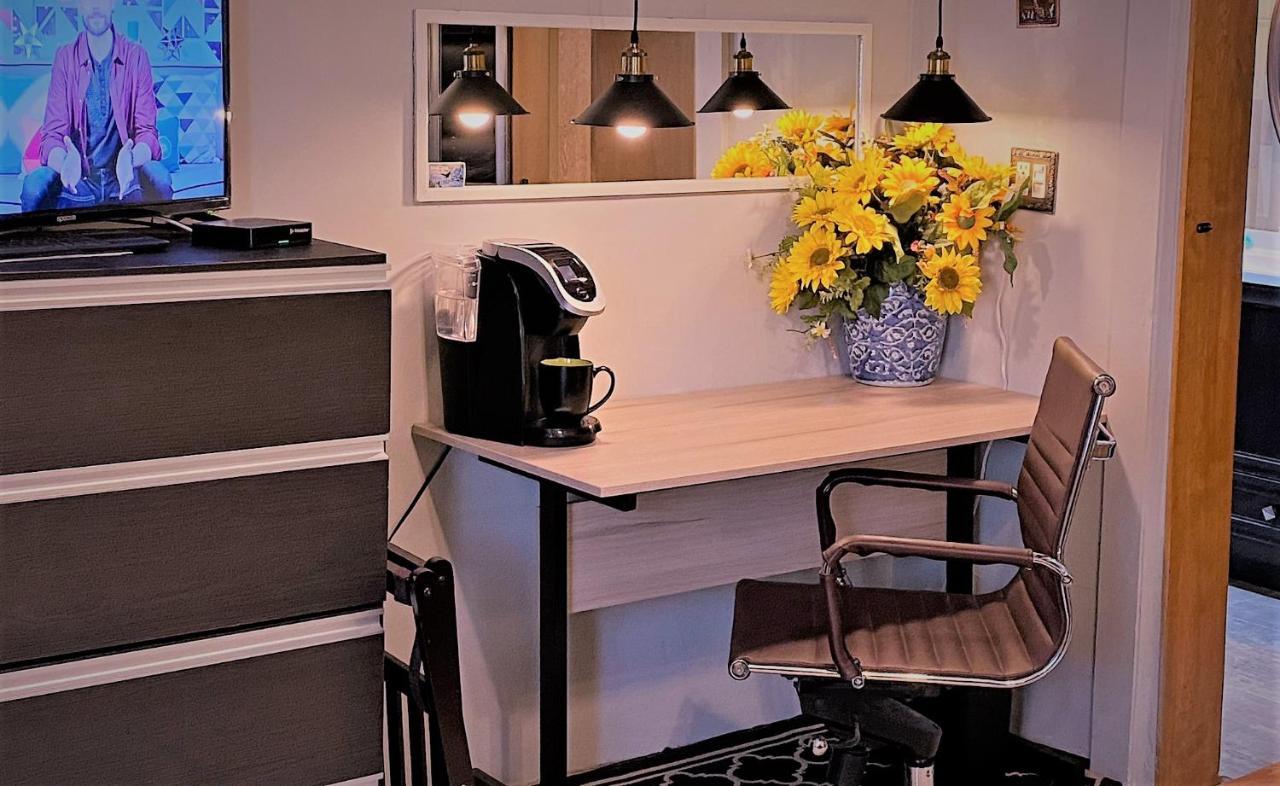 Dickinson Guest House, Guadalajara Expo Екстериор снимка